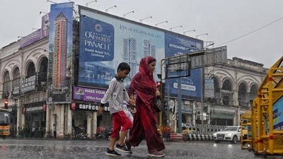 Heavy rain causes waterlogging in Lucknow, leading to the closure of all schools up to Class 12 for the day. (HT File) Heavy rain causes waterlogging in Lucknow, leading to the closure of all schools up to Class 12 for the day. (HT File)