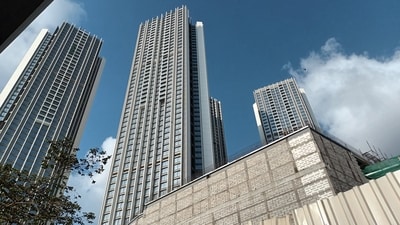 Apple India has leased 12,616 sq ft retail space in Mumbai’s Borivali suburb for ₹17.35 lakh monthly rent as it prepares to launch its second store in Maharashtra and fourth in the country. (Picture for representational purposes only) (Mehul R Thakkar/HT) Apple India has leased 12,616 sq ft retail space in Mumbai’s Borivali suburb for ₹17.35 lakh monthly rent as it prepares to launch its second store in Maharashtra and fourth in the country. (Picture for representational purposes only) (Mehul R Thakkar/HT)