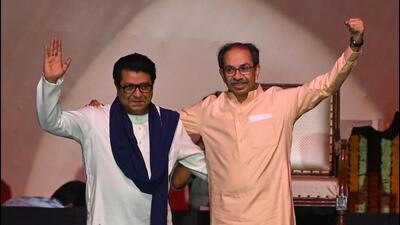 Raj Thackeray, Chief of the Maharashtra Navnirman Sena (MNS), and Uddhav Thackeray, Chief of Shiv Sena (UBT). (Raju Shinde/ HT Photo) Raj Thackeray, Chief of the Maharashtra Navnirman Sena (MNS), and Uddhav Thackeray, Chief of Shiv Sena (UBT). (Raju Shinde/ HT Photo)