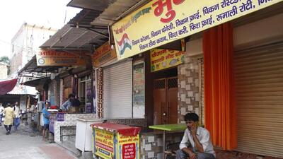 The PCMC has over 1,200 meat and chicken shops in Pimpri-Chinchwad. While there are as many as 200 meat shop licence holders in the PMC jurisdiction. (REPRESENTATIVE PHOTO)