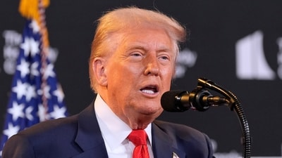 Donald Trump's erratic speech at the Kennedy Center Honors announcement reignited doubts about his mental acuity. (AP) Donald Trump's erratic speech at the Kennedy Center Honors announcement reignited doubts about his mental acuity. (AP)