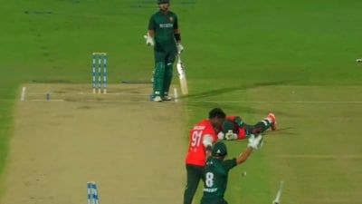 Pakistan Shaheens batter fume after run out Pakistan Shaheens batter fume after run out