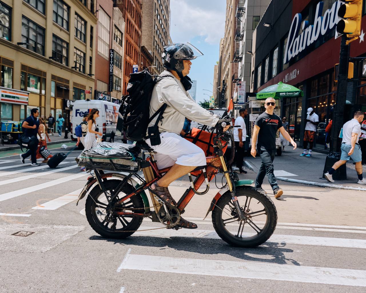 From E-Bikes to Scooters, Roads Are Getting More Crowded and Confusing From E-Bikes to Scooters, Roads Are Getting More Crowded and Confusing