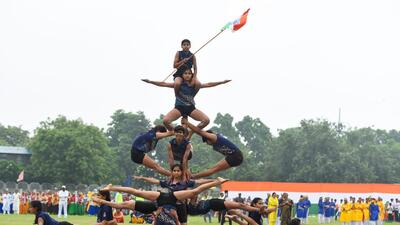 Girls of Bhagwati Arsh Kanya Gurukul perform Mallakhamb during the 79th Independence Day celebrations at Tau Devi Lal Stadium in Gurugram Sector 38 on Friday. (Parveen Kumar/HT Photo) Girls of Bhagwati Arsh Kanya Gurukul perform Mallakhamb during the 79th Independence Day celebrations at Tau Devi Lal Stadium in Gurugram Sector 38 on Friday. (Parveen Kumar/HT Photo)