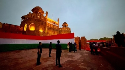 Security personnel stand guard at the Red Fort before commemorations begin for India's Independence day, in New Delhi, India, Friday, Aug. 15, 2025. (AP) Security personnel stand guard at the Red Fort before commemorations begin for India's Independence day, in New Delhi, India, Friday, Aug. 15, 2025. (AP)