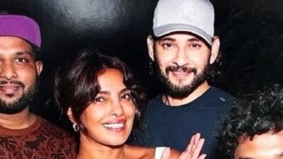 Priyanka Chopra and Mahesh Babu were all smiles at the latter's birthday.