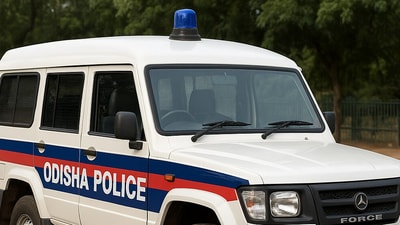 The man was only freed from the pole on Friday morning by the cops who arrived at the scene (AI-generated image) The man was only freed from the pole on Friday morning by the cops who arrived at the scene (AI-generated image)