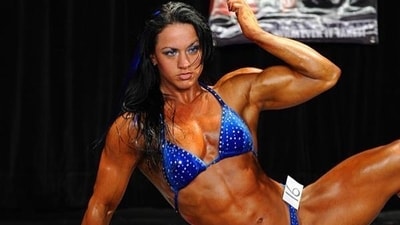 US bodybuilding champion Hayley McNeff has died at the age of 37. (instagram/@hayleysmash) US bodybuilding champion Hayley McNeff has died at the age of 37. (instagram/@hayleysmash)