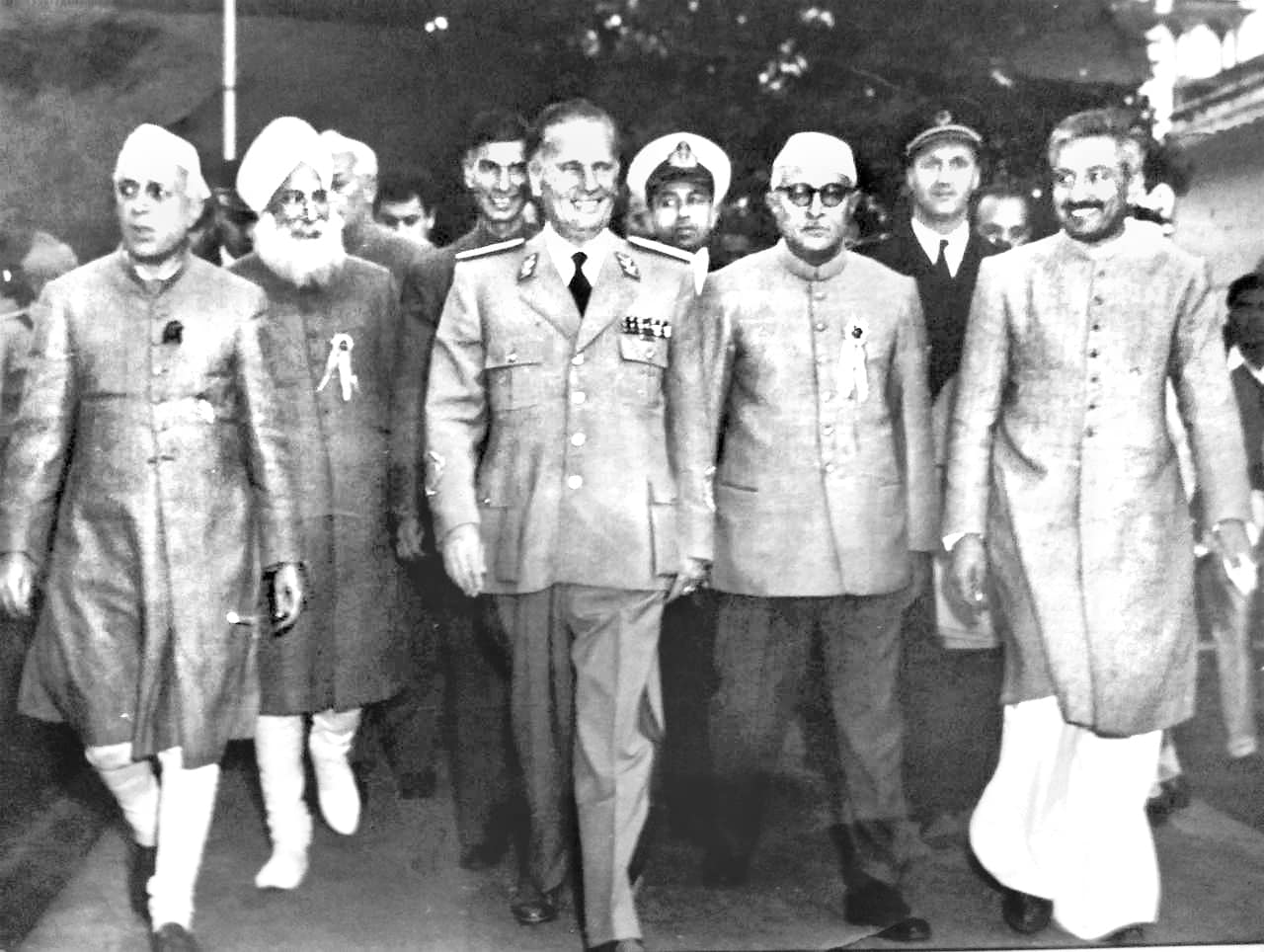 Marshal Tito of Yugoslavia, in the centre, flanked by DMC president Ram Niwas Agarwal on right and Jawaharlal Nehru on left, in Delhi in November 1956. (Photo courtesy: Mahika Agarwal) Marshal Tito of Yugoslavia, in the centre, flanked by DMC president Ram Niwas Agarwal on right and Jawaharlal Nehru on left, in Delhi in November 1956. (Photo courtesy: Mahika Agarwal)