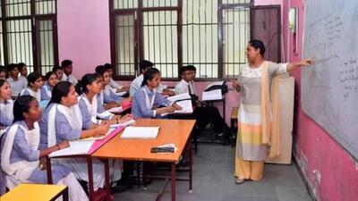 Teachers allege that the portal displays only a limited number of schools, making the process unfair and opaque. (HT Photo) Teachers allege that the portal displays only a limited number of schools, making the process unfair and opaque. (HT Photo)
