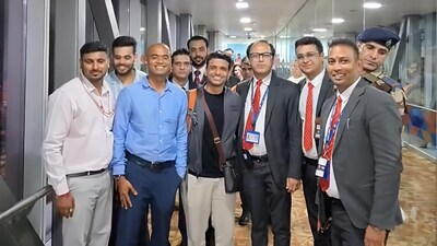 Delhi airport staff welcomes astronaut Shubhanshu Shukla upon his arrival at IGI airport in New Delhi on Sunday (@DelhiAirport/X)