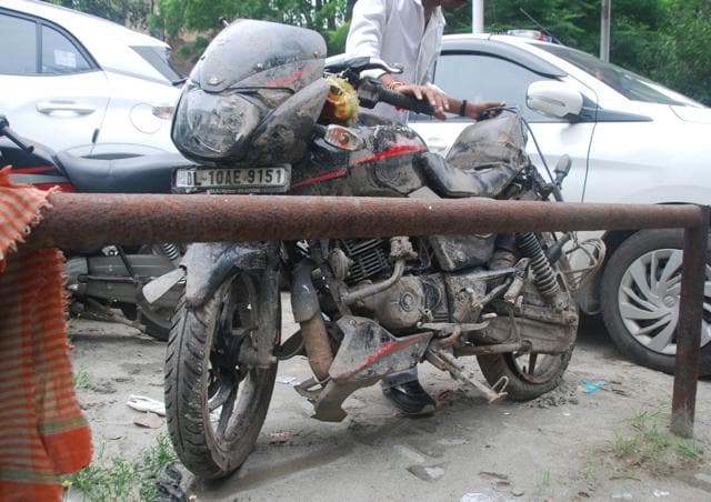 The victim’s bike. (HT Photo) The victim’s bike. (HT Photo)