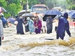 It rained consistently through the day. Several places had breached the 150-mm mark. (Anshuman Poyrekar/ Hindustan Times) It rained consistently through the day. Several places had breached the 150-mm mark. (Anshuman Poyrekar/ Hindustan Times)