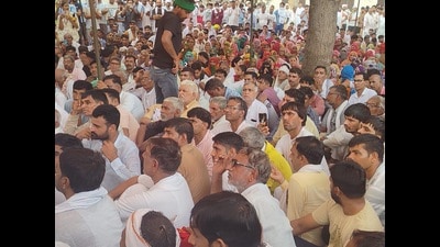 A protest in Dhigawa village on Monday. (HT photo) A protest in Dhigawa village on Monday. (HT photo)