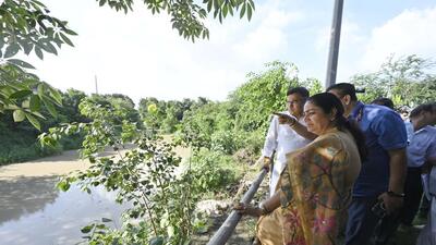 CM Rekha Gupta along with PWD Minister Parvesh Verma and other officials during visit at the Asita Ghat near ITO to review the flood management and preparedness measures in Yamuna. (Sanjeev Verma/HT Photo) CM Rekha Gupta along with PWD Minister Parvesh Verma and other officials during visit at the Asita Ghat near ITO to review the flood management and preparedness measures in Yamuna. (Sanjeev Verma/HT Photo)