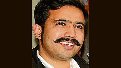 Himachal Pradesh public works department (PWD) minister Vikramaditya Singh, 36, is all set to tie the knot on September 22 with Chandigarh resident Amreen Kaur. (HT File)