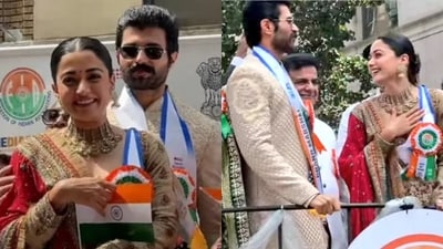 Fans can't stop gushing about Rashmika Mandanna and Vijay Deverakonda's adorable pics. Fans can't stop gushing about Rashmika Mandanna and Vijay Deverakonda's adorable pics.
