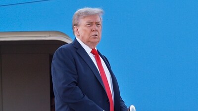 President Donald Trump boards Air Force One at Joint Base Andrews, Md., Friday, Aug. 15, 2025, en route to a meeting with Russian President Vladimir Putin in Alaska. (AP) President Donald Trump boards Air Force One at Joint Base Andrews, Md., Friday, Aug. 15, 2025, en route to a meeting with Russian President Vladimir Putin in Alaska. (AP)
