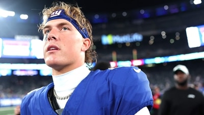 Jaxson Dart, the New York Giants' rookie quarterback, is gaining attention for his 2025 net worth and impressive performances (Getty Images via AFP) Jaxson Dart, the New York Giants' rookie quarterback, is gaining attention for his 2025 net worth and impressive performances (Getty Images via AFP)
