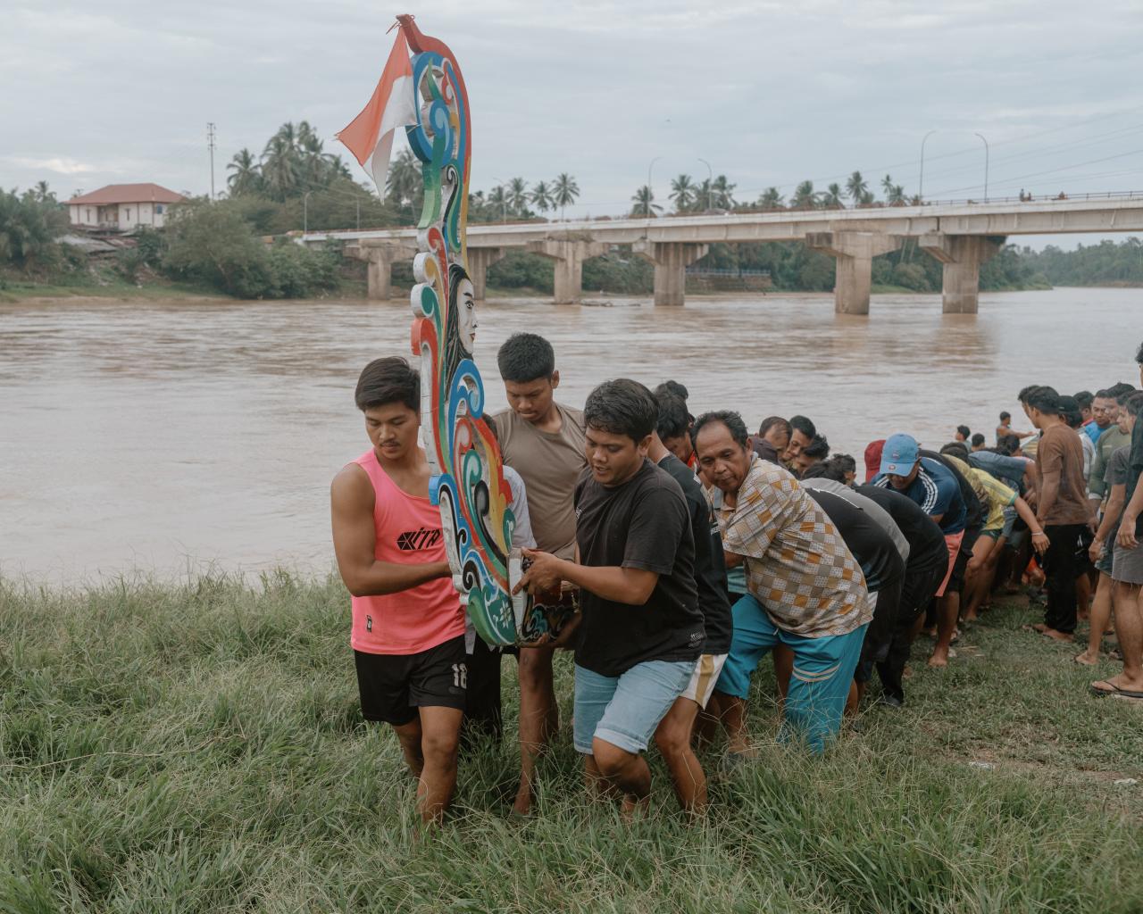 How an 11-Year-Old Boy on a Boat Became a Source of National Pride—and Envy How an 11-Year-Old Boy on a Boat Became a Source of National Pride—and Envy