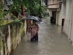 Meanwhile, heavy showers throughout the day led to waterlogging in several parts of the city and traffic snarls during peak hours. (VIDEO GRAB) Meanwhile, heavy showers throughout the day led to waterlogging in several parts of the city and traffic snarls during peak hours. (VIDEO GRAB)