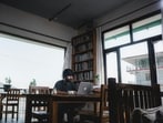 A techie shared that he has created a portfolio of  <span class='webrupee'>₹</span>1 crore by carefully investing his salary. 