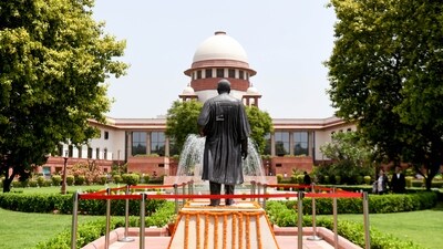 The bench observed that the police would look into the matters to ascertain whether it was a case of kidnapping, trafficking or whether it was a case of genuine love. (ANI) The bench observed that the police would look into the matters to ascertain whether it was a case of kidnapping, trafficking or whether it was a case of genuine love. (ANI)