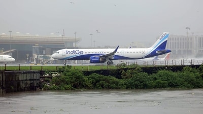 The Mithi River experiences elevated water levels near the airport in Kurla, during the monsoon season, in Mumbai on Monday. (ANI) The Mithi River experiences elevated water levels near the airport in Kurla, during the monsoon season, in Mumbai on Monday. (ANI)