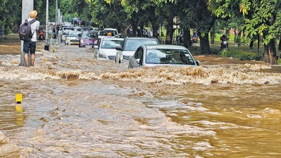 Chandigarh decades-old drainage system, especially those in Sectors 1 to 30, is equipped to handle only 25 mm rain per hour. (KESHAV SINGH/HT) Chandigarh decades-old drainage system, especially those in Sectors 1 to 30, is equipped to handle only 25 mm rain per hour. (KESHAV SINGH/HT)