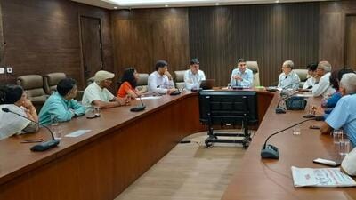During the meeting. (Parveen Kumar/HT Photo) During the meeting. (Parveen Kumar/HT Photo)