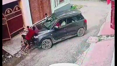 Family alleged planned attack; father-son duo in the car booked after a week (Sourced (Screengrab)) Family alleged planned attack; father-son duo in the car booked after a week (Sourced (Screengrab))