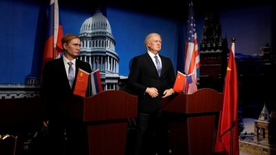 Wax figures of U.S. President Donald Trump and Russian President Vladimir Putin are displayed at a wax museum of Shanghai Maiyi Arts (Reuters) Wax figures of U.S. President Donald Trump and Russian President Vladimir Putin are displayed at a wax museum of Shanghai Maiyi Arts (Reuters)