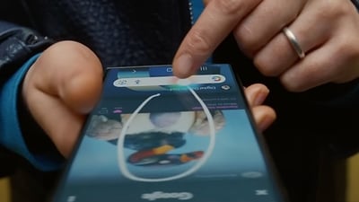 Google is working on a new live translation feature dubbed Scroll and Translate for Circle to Search. (Google ) Google is working on a new live translation feature dubbed Scroll and Translate for Circle to Search. (Google )