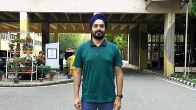 MobiKwik CEO Bipin Preet Singh is a graduate of IIT Delhi. MobiKwik CEO Bipin Preet Singh is a graduate of IIT Delhi.