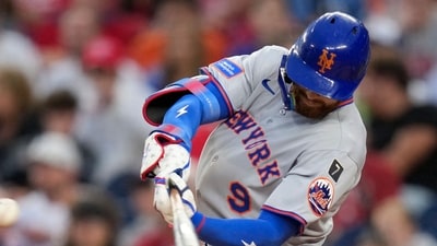 Brandon Nimmo of the New York Mets hits an RBI single against the Washington Nationals during at Nationals Park on August 19. (Getty Images via AFP) Brandon Nimmo of the New York Mets hits an RBI single against the Washington Nationals during at Nationals Park on August 19. (Getty Images via AFP)