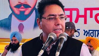 Cabinet minister Aman Arora on Wednesday paid his tributes to Sant Harchand Singh Longowal on his 40th death anniversary, stating that he rose above personal interests to work for peace, harmony, and unity in Punjab. (HT Photo)