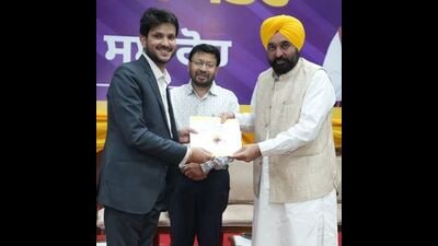 Chief minister Bhagwant Singh Mann on Wednesday said the state has set a new milestone by giving more than 55,000 jobs to the youth during the first three years of its regime. (HT Photo)
