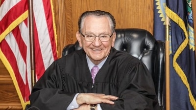 Judge Frank Caprio died after a long battle with cancer (X) Judge Frank Caprio died after a long battle with cancer (X)