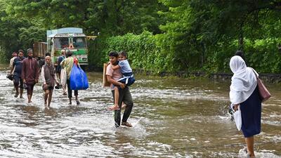 Mumbai, India. August 20, 2025: Following yesterday's heavy rain in Mumbai City, on the second day, the water level in the Mumbai Port Trust (MPT) area near Reay Road did not decrease. Mumbai, India. August 20, 2025. (Photo by Raju Shinde/HT Photo) (Raju Shinde) Mumbai, India. August 20, 2025: Following yesterday's heavy rain in Mumbai City, on the second day, the water level in the Mumbai Port Trust (MPT) area near Reay Road did not decrease. Mumbai, India. August 20, 2025. (Photo by Raju Shinde/HT Photo) (Raju Shinde)