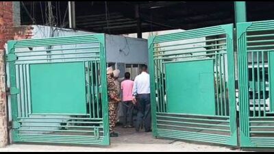 Raid underway at Phagwara-based Golden Sandhar Sugar mill on Wednesday. (HT Photo) Raid underway at Phagwara-based Golden Sandhar Sugar mill on Wednesday. (HT Photo)