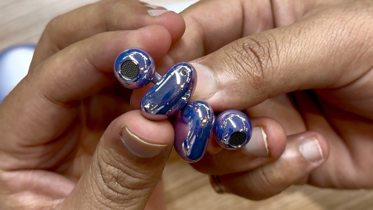 Weighing just 5.6 g per earbud, users often “barely feel them"