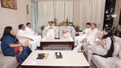 Delhi BJP MPs meet chief minister Rekha Gupta a day after she was attacked during ‘Jan Sunvai’. (PTI) Delhi BJP MPs meet chief minister Rekha Gupta a day after she was attacked during ‘Jan Sunvai’. (PTI)