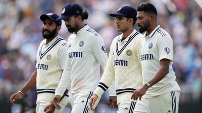 India's captain Shubman Gill, Mohammed Siraj, Jasprit Bumrah and KL Rahul (PTI) India's captain Shubman Gill, Mohammed Siraj, Jasprit Bumrah and KL Rahul (PTI)
