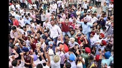 Students supporters of ASAP during a rally at Student Centre in Panjab University on Thursday. (Ravi Kumar/HT)