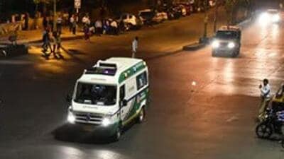 The deceased’s family has alleged that the ambulance ran out of oxygen and required a new cylinder as soon as it set off from the hospital. (Representative photo) The deceased’s family has alleged that the ambulance ran out of oxygen and required a new cylinder as soon as it set off from the hospital. (Representative photo)