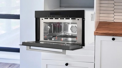 Cook smarter with built-in convenience.