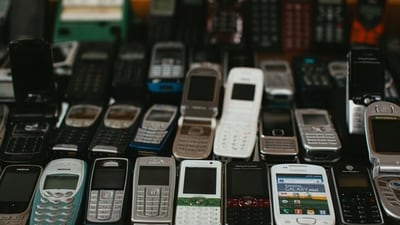 According to the UN, some 62m tonnes of e-waste were produced in 2022, enough to fill a line of lorries parked bumper-to-bumper around the equator. (Unsplash) According to the UN, some 62m tonnes of e-waste were produced in 2022, enough to fill a line of lorries parked bumper-to-bumper around the equator. (Unsplash)
