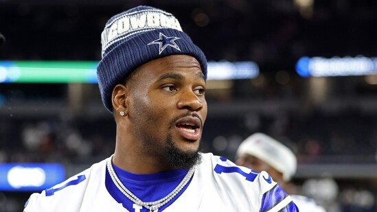 Micah Parsons #11 of the Dallas Cowboys stands on the field following an NFL Preseason 2025 game against the Baltimore Ravens (Getty Images via AFP)