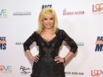 Actress Loni Anderson passed away on August 3 at the age of 79. Actress Loni Anderson passed away on August 3 at the age of 79.