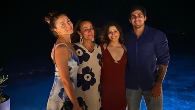 Shaheen Bhatt also shared a clip of Alia Bhatt working out with boyfriend Ishaan. Shaheen Bhatt also shared a clip of Alia Bhatt working out with boyfriend Ishaan.